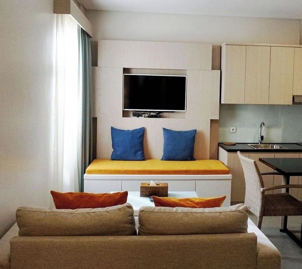 Treehouse Suites 37/50
