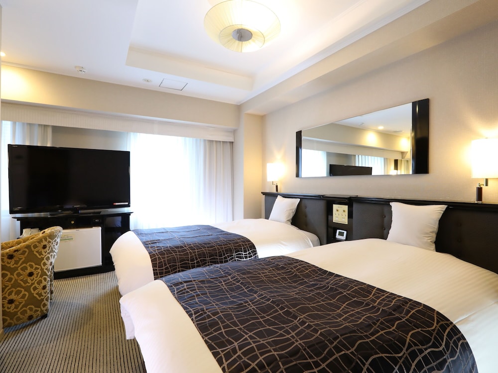 DELUXE, TWIN BEDS