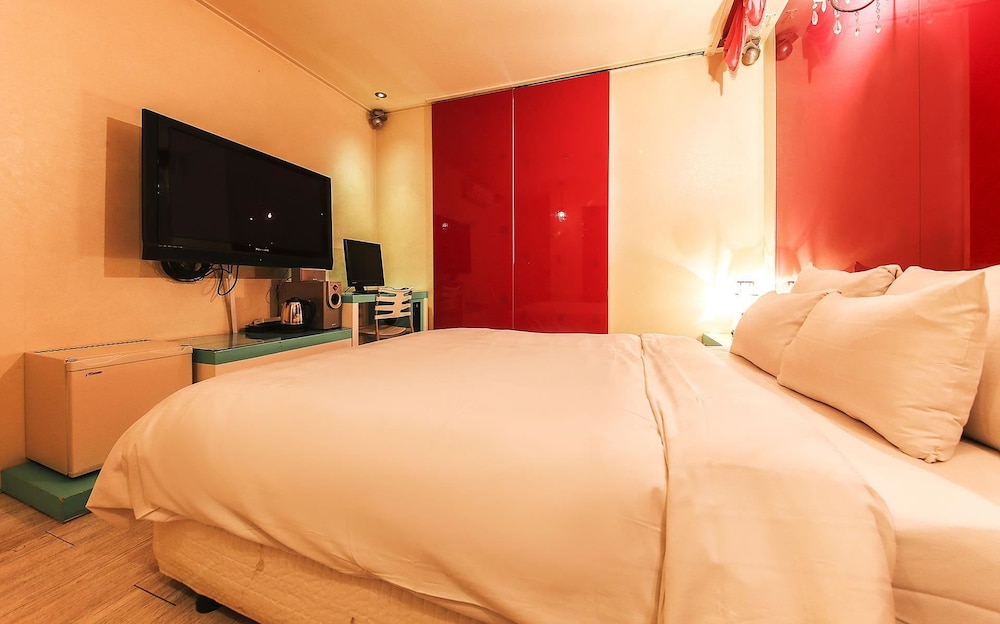 Echae Hotel 13/88