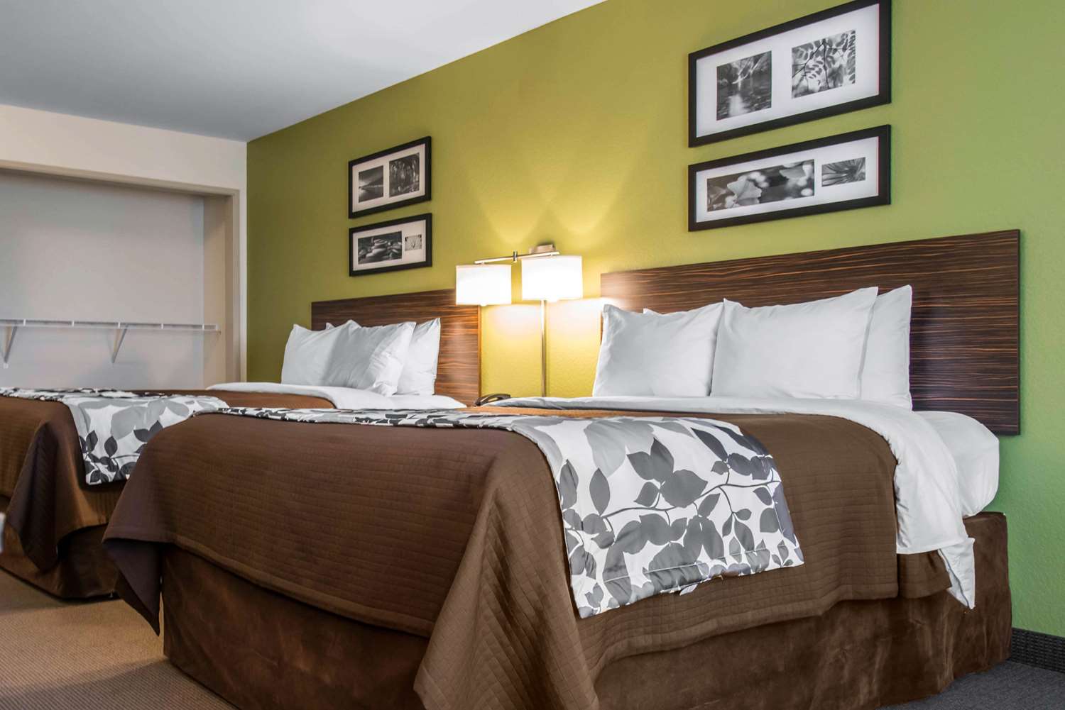 Sleep Inn & Suites Marshall - University Area 6/18