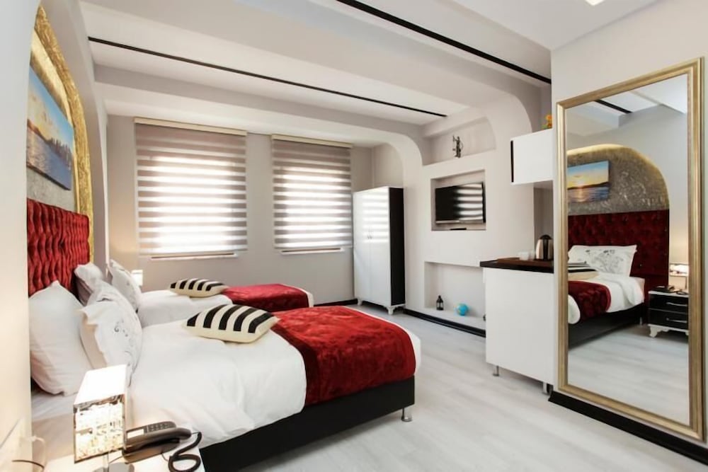 Taksim Doorway Suites - Adults Only 14/25