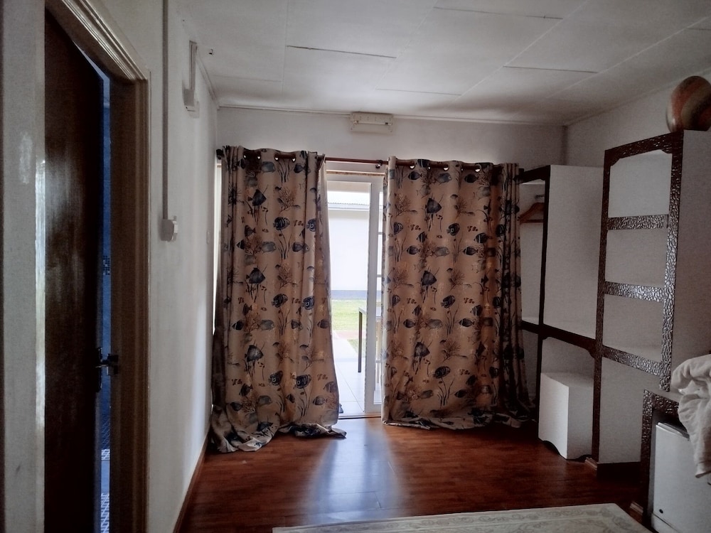 VILLA AUTHENTIQUE 50/50