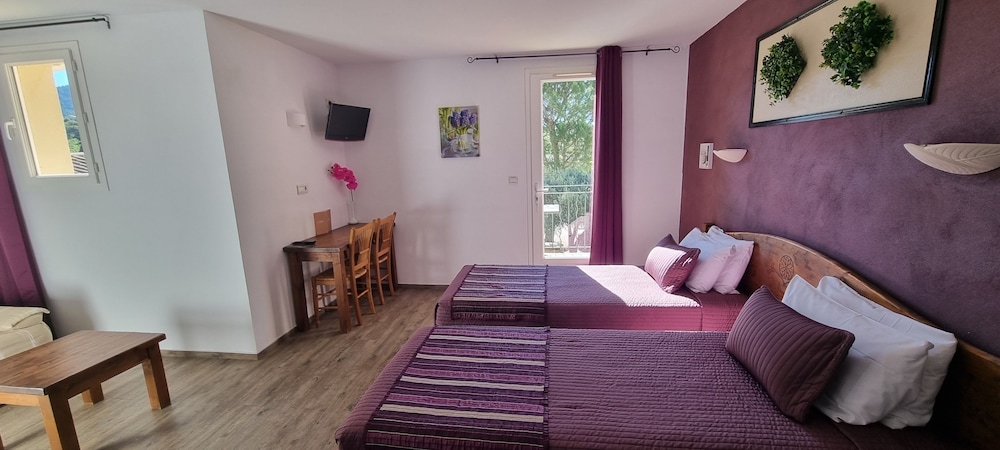 Hotel Le Pradet 16/42