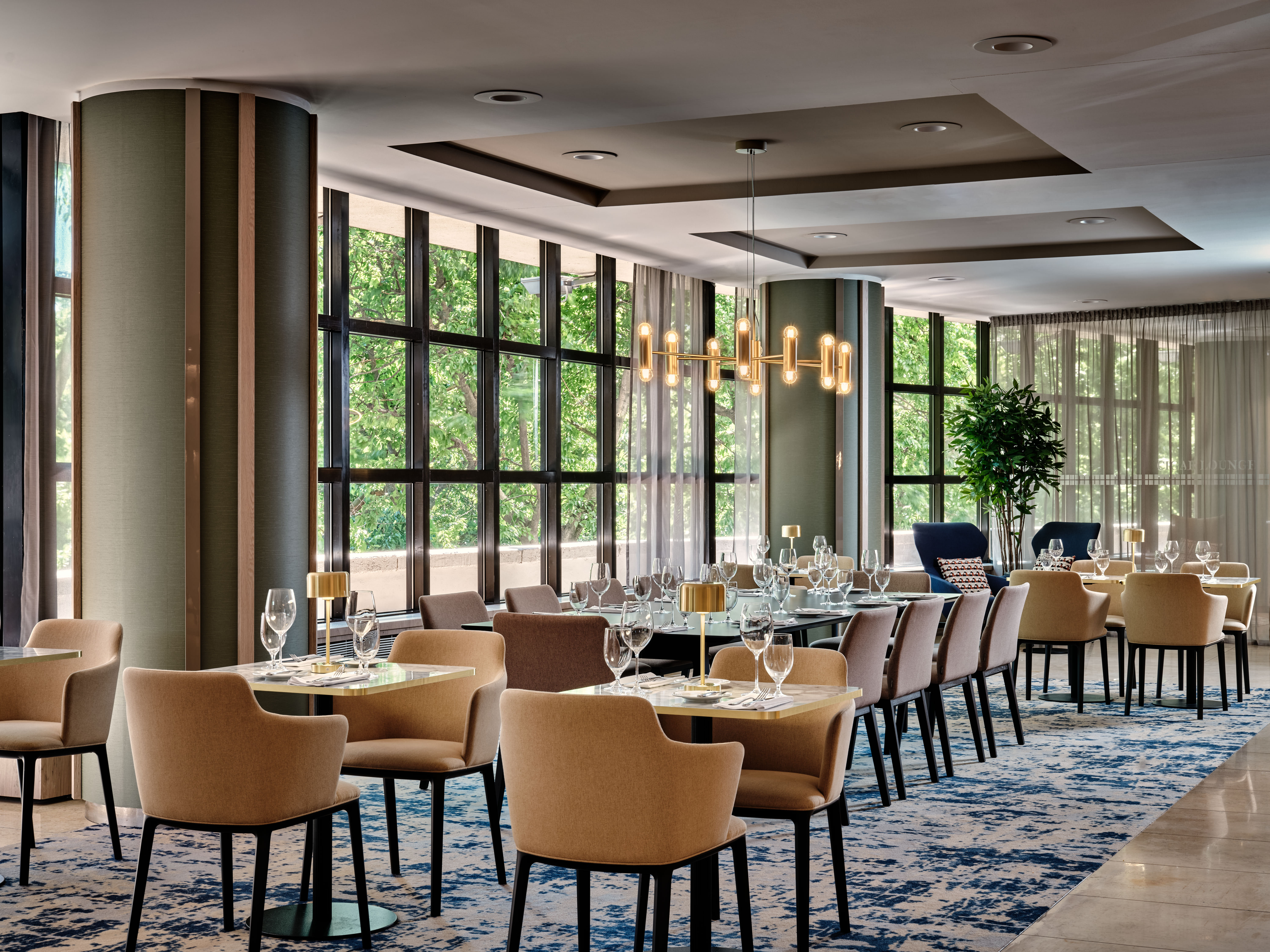 CROWNE PLAZA BRATISLAVA 59/74