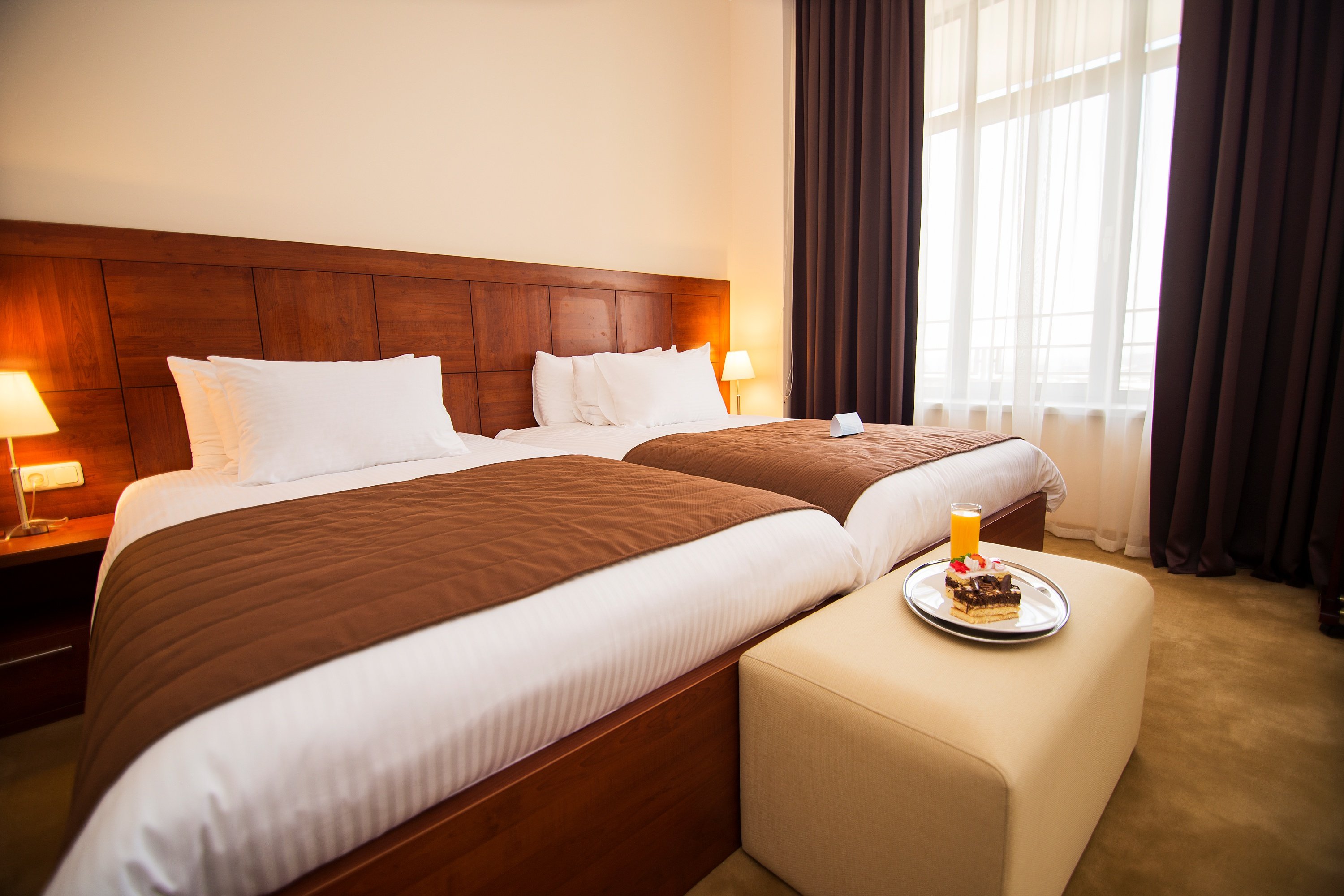 ANI PLAZA HOTEL 9/56