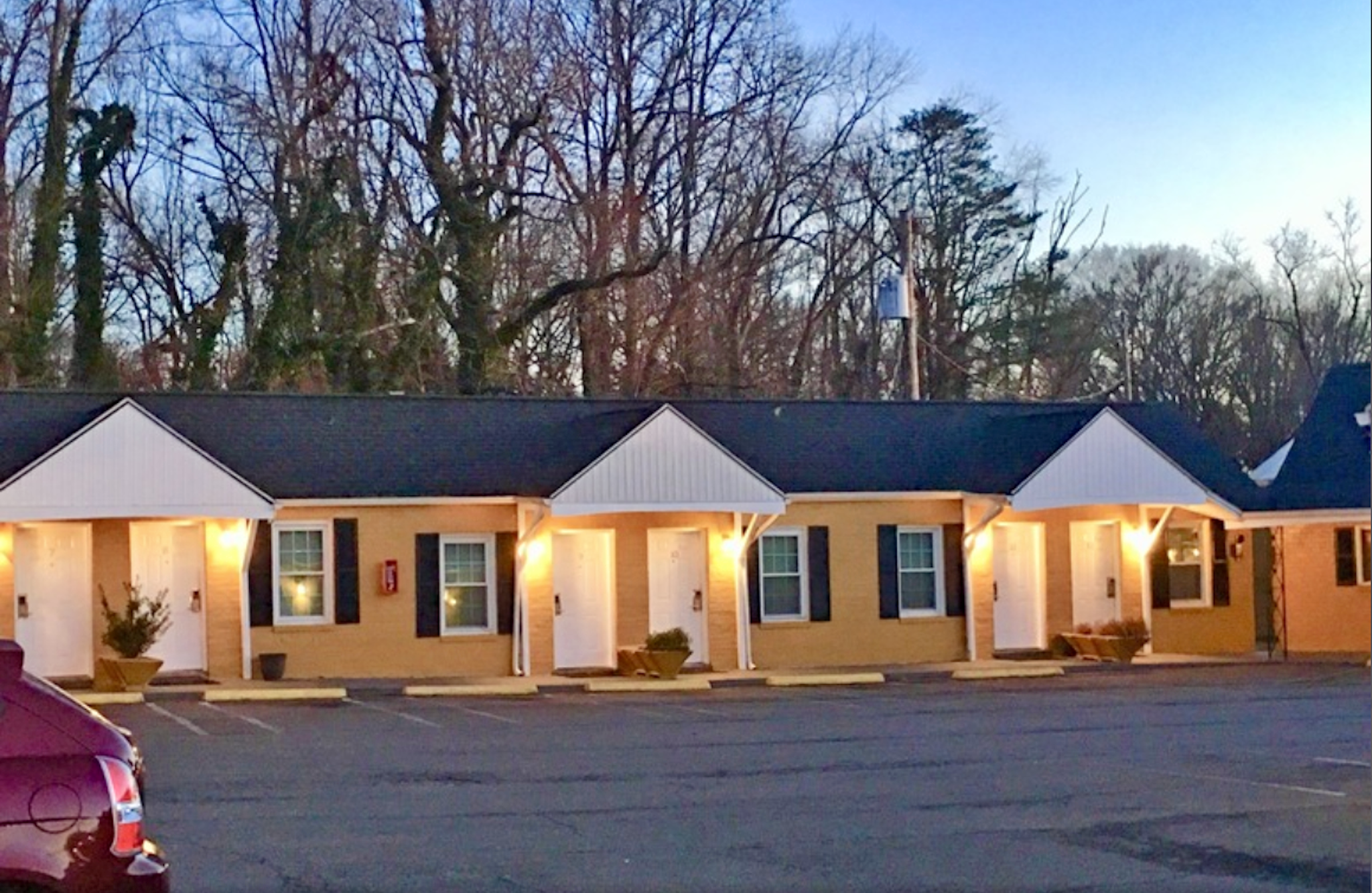 Red Carpet Inn Alexandria, VA 1/15