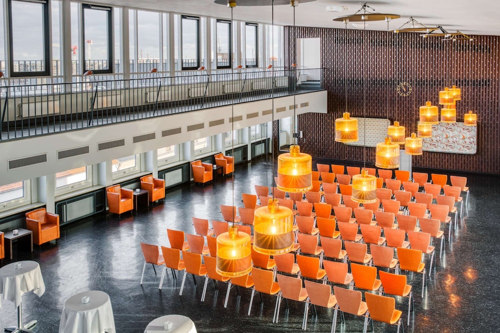 INTERCITYHOTEL HANNOVER 32/42