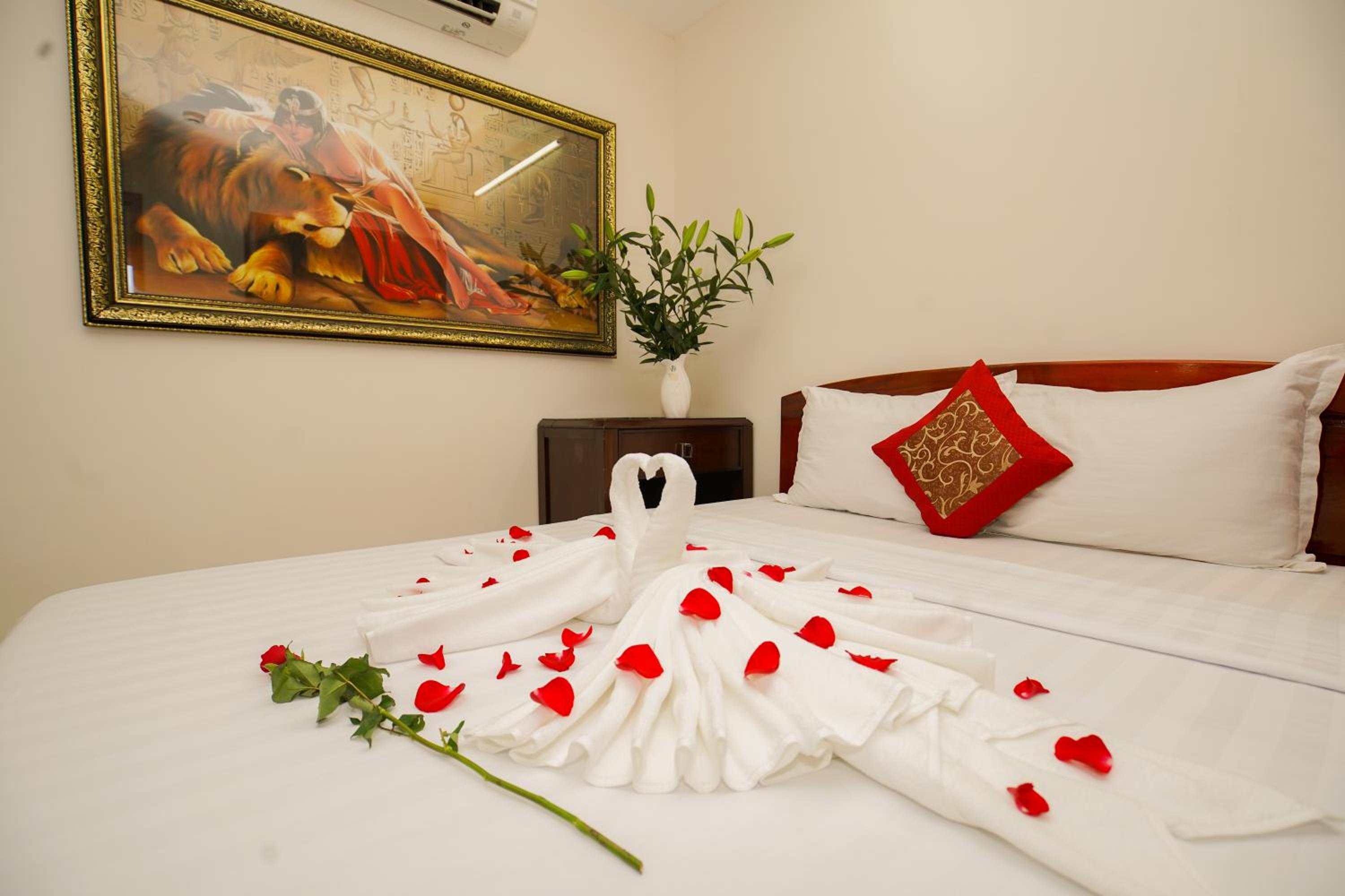 Nguyen Ha Hotel 17/24