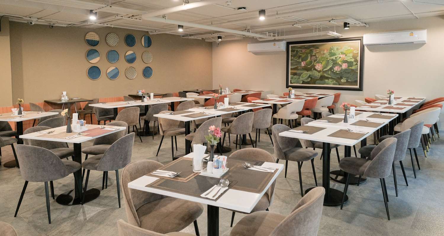 SimpleStay Chatuchak, SureStay Collection by Best Western 21/22