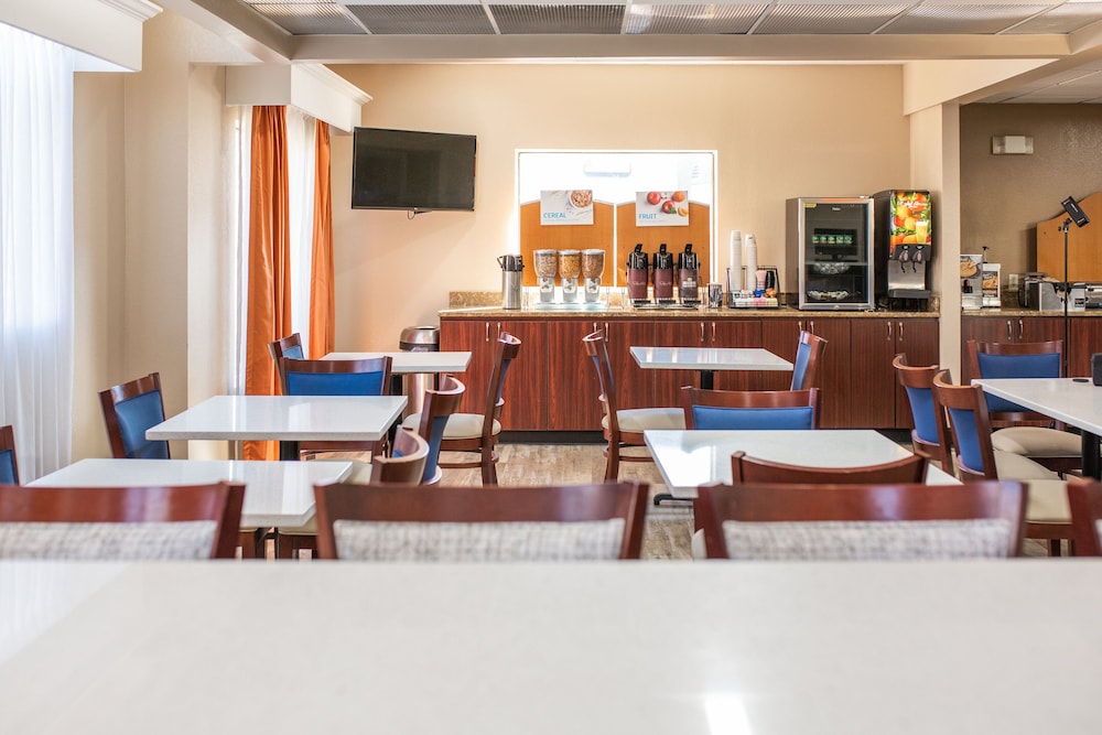 Best Western Royal Inn 47/52