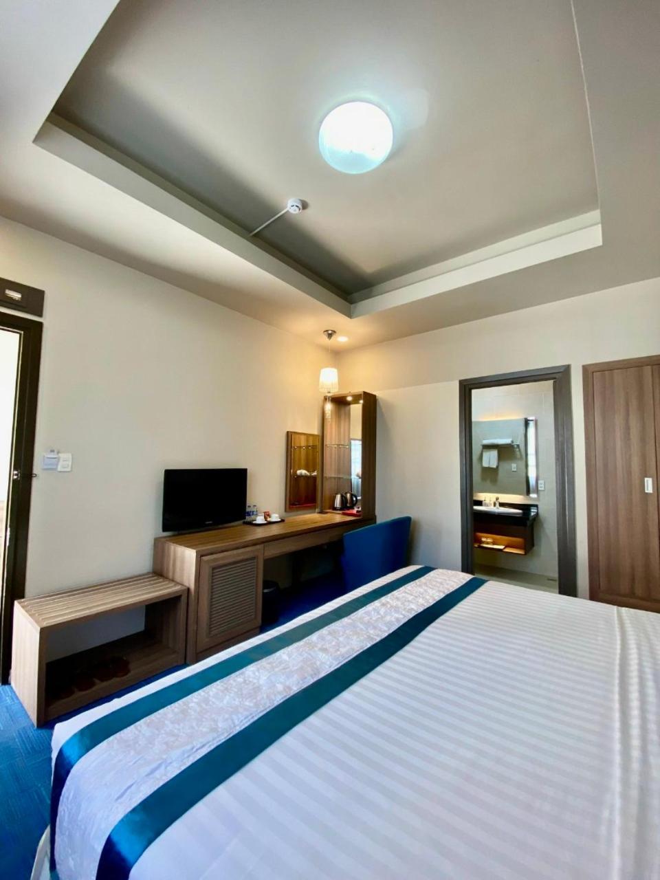 Rum Vang Da Lat 2 18/41