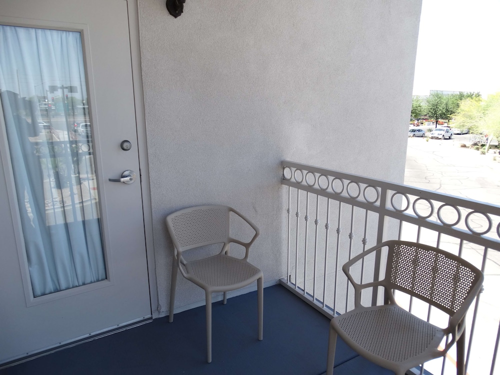 Best Western Plus Surprise-Phoenix NW 13/38