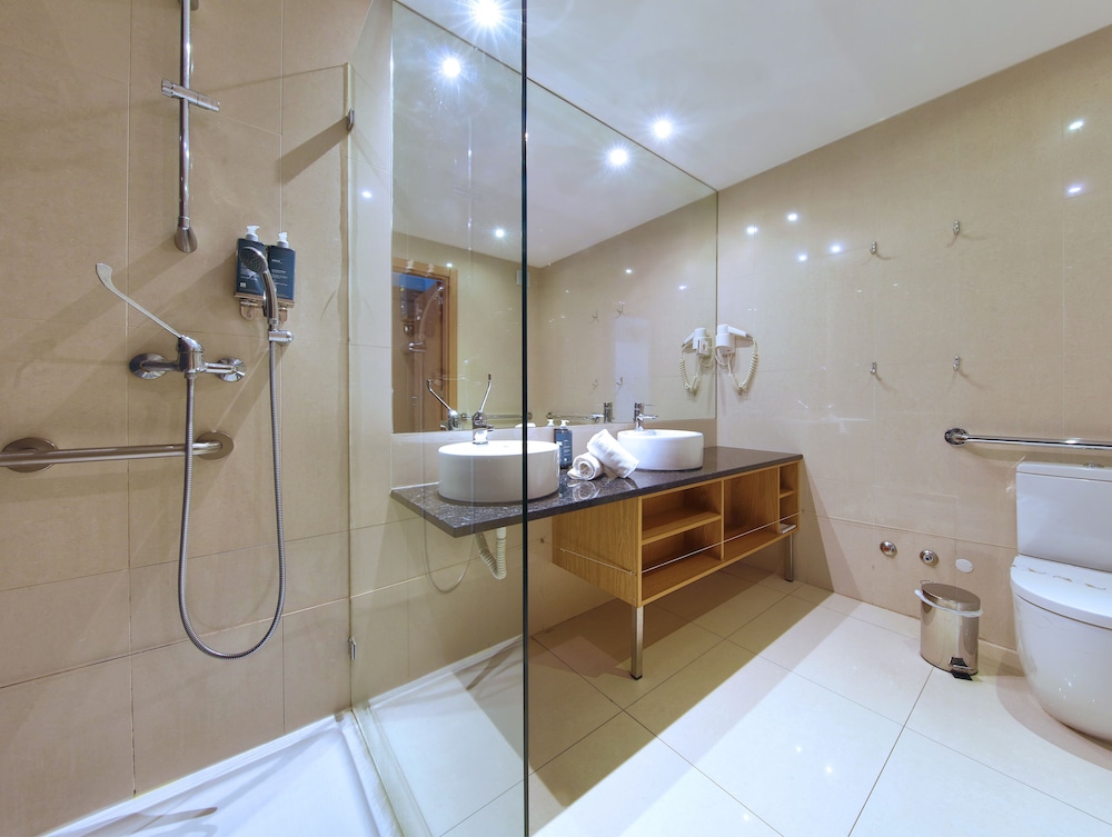 Standard, Twin Beds, Agua Hotels Riverside 5/7