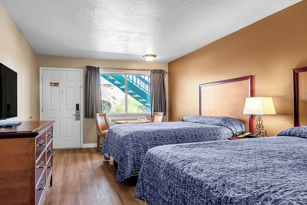 Virgin River Hotel and Casino 8/50