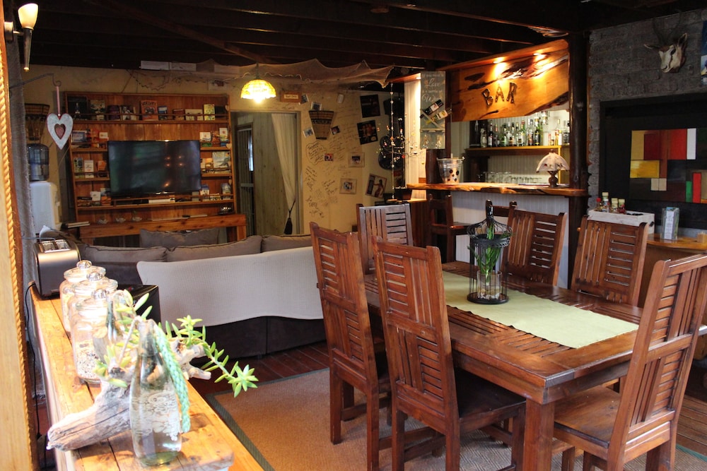 Tidewaters River Lodge 18/27