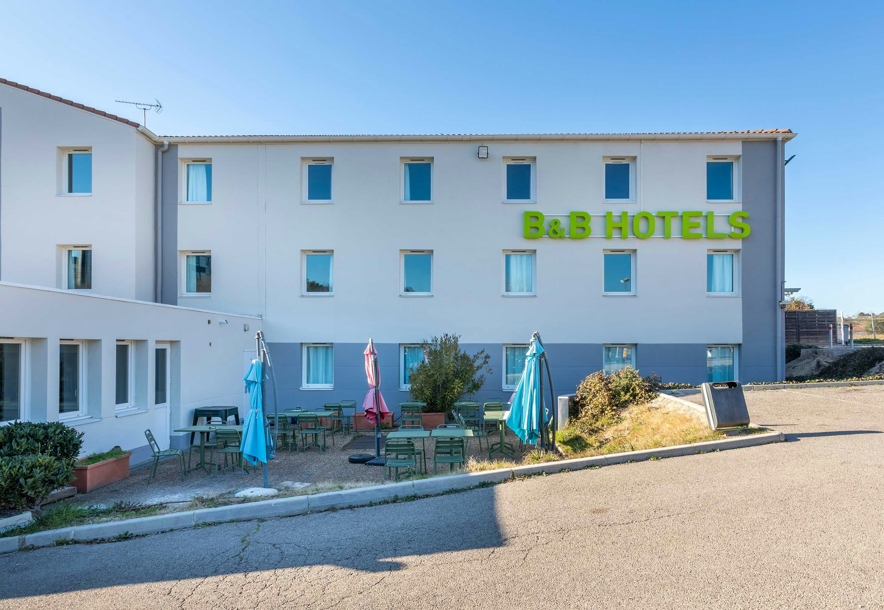 B&B HOTEL Aix-en-Provence Meyreuil Sainte-Victoire 5/50