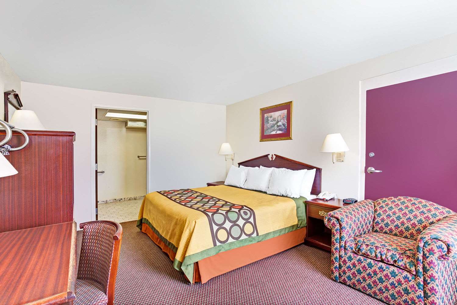 Super 8 by Wyndham Clarksville East 3/9