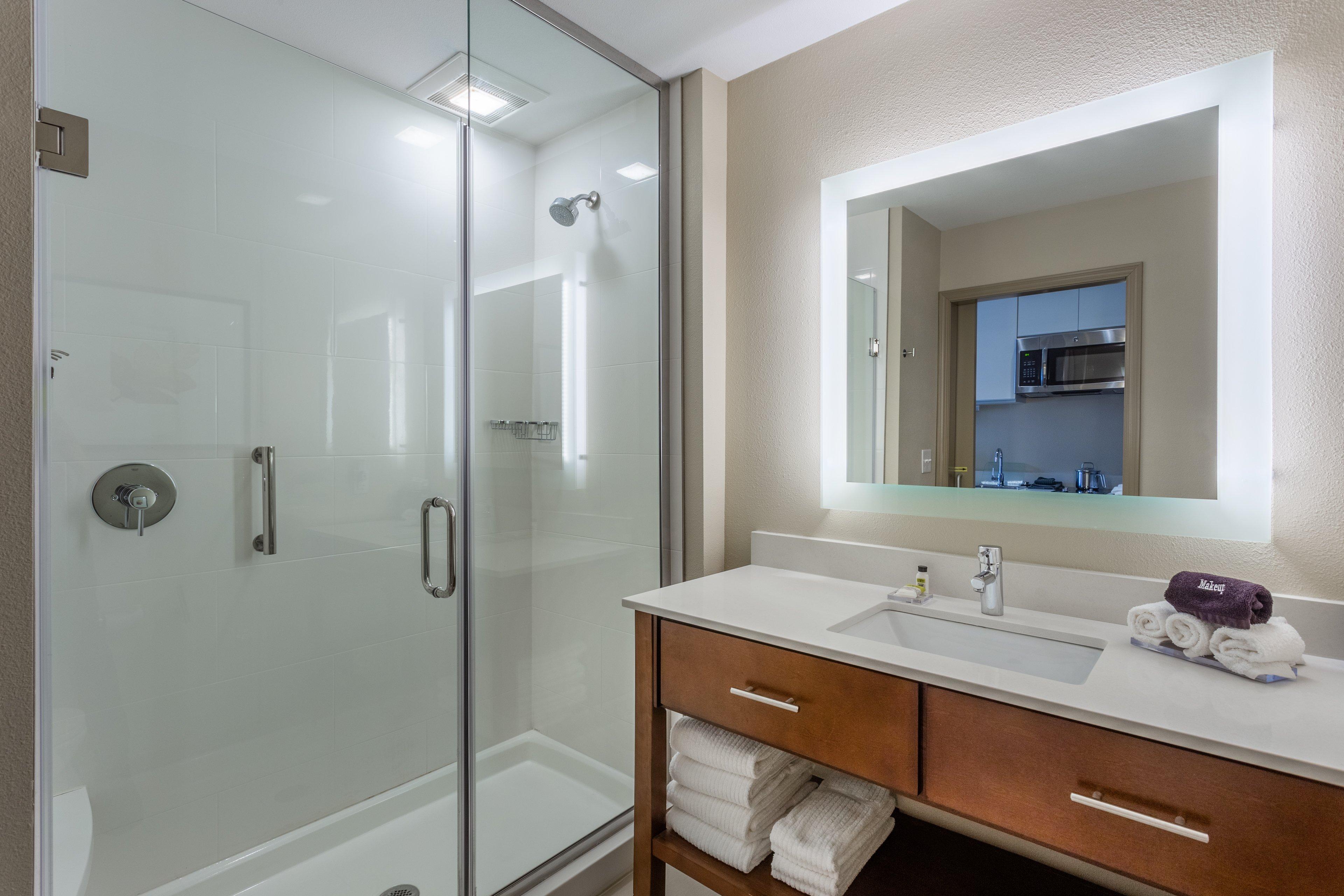 جناح بسرير كوين، Hawthorn Suites By Wyndham Fargo 3/4