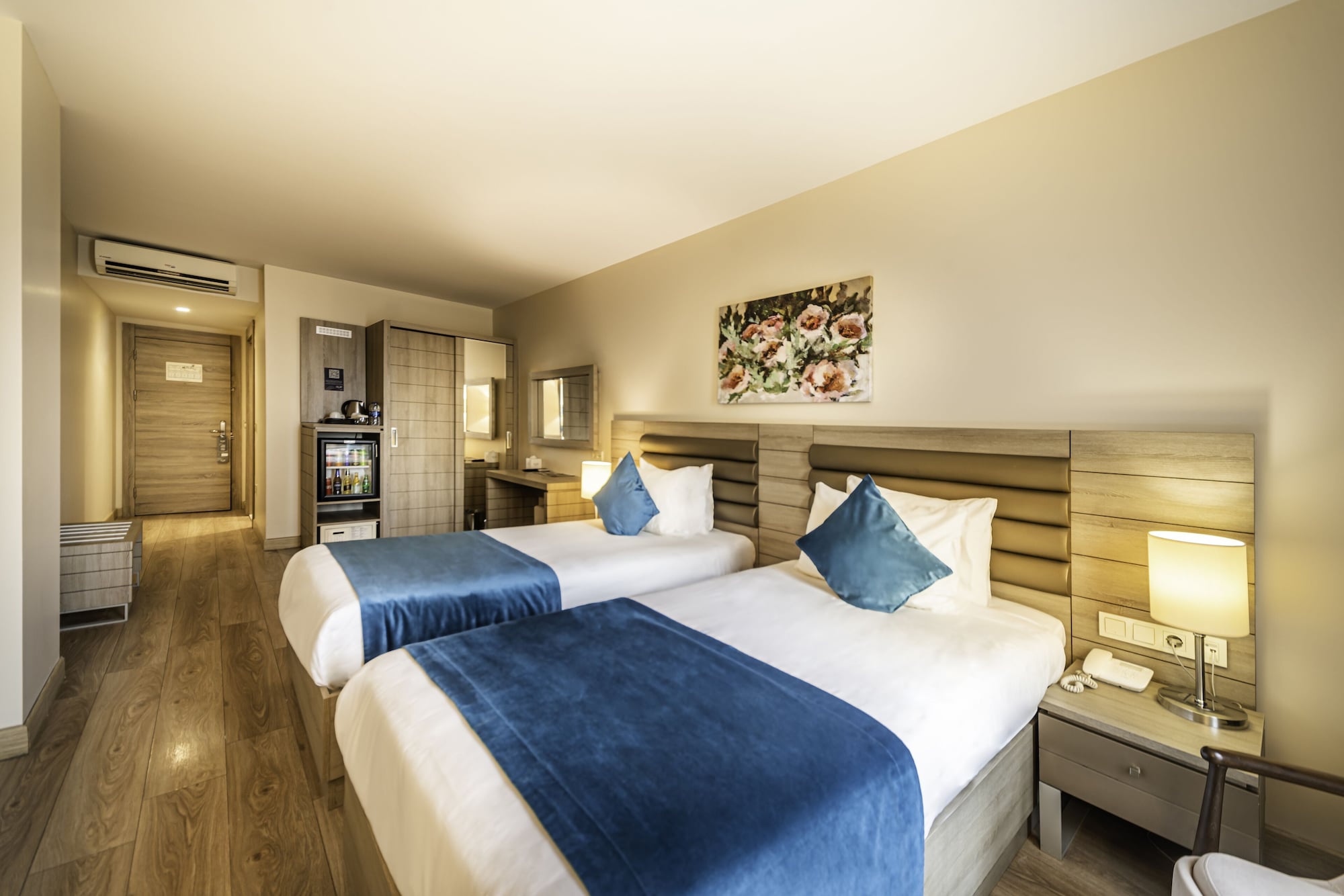 SUPERIOR, FRENCH BED