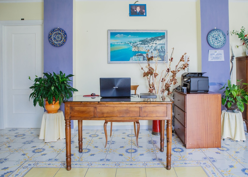 Villa Maredona Hotel 5/41