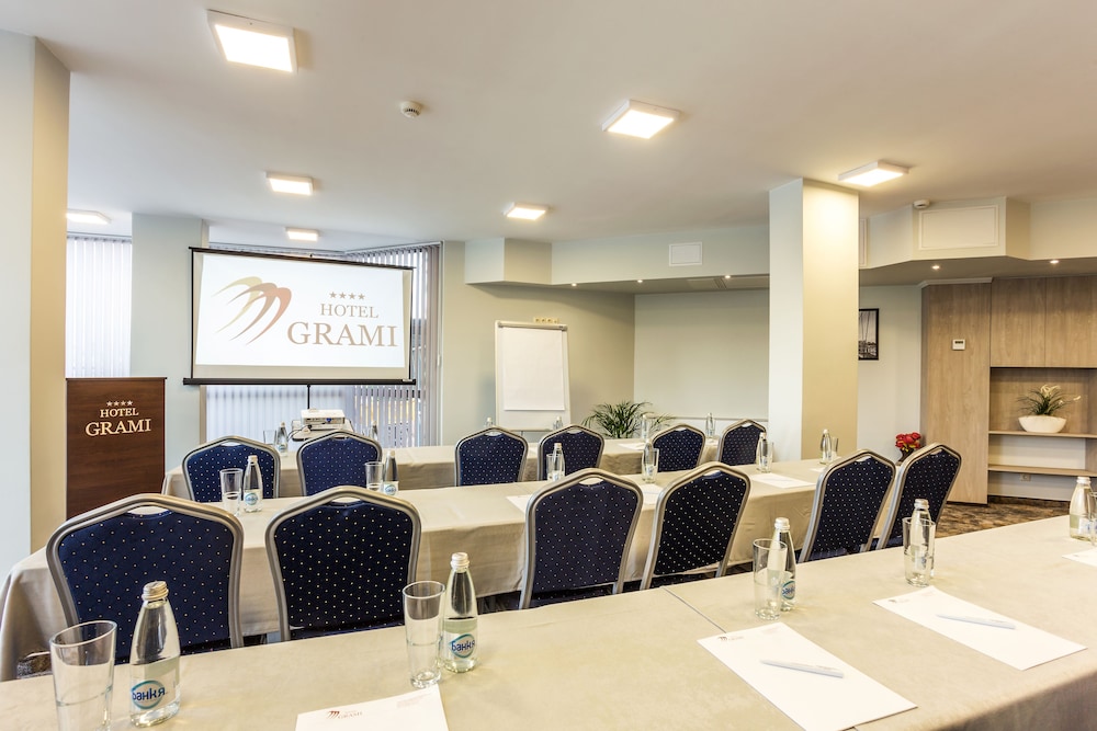 Grami Hotel Sofia 42/50