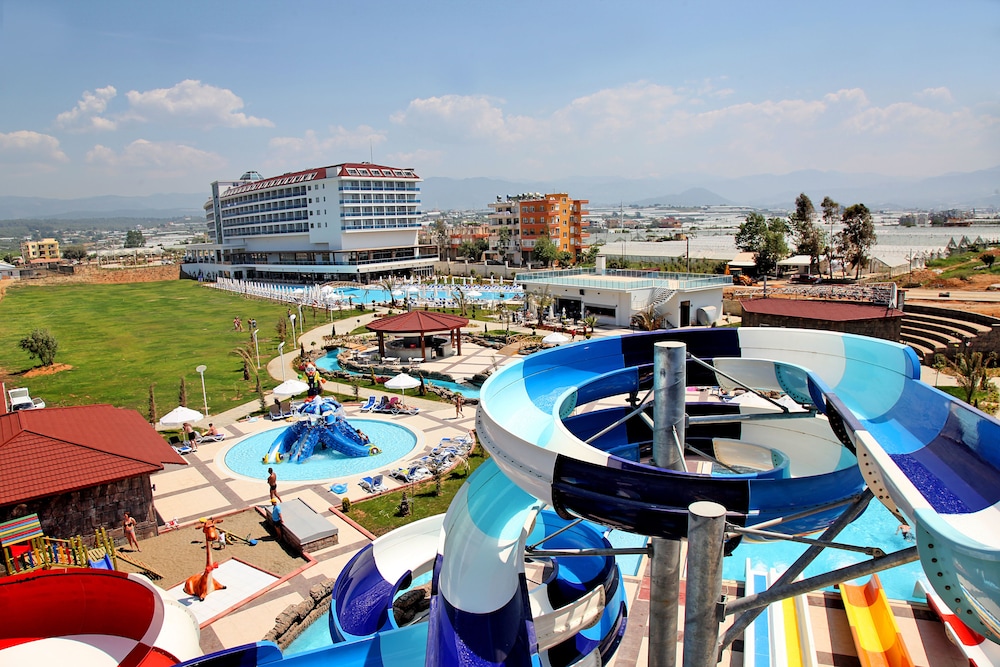 Kahya Resort Aqua and Spa 24/32