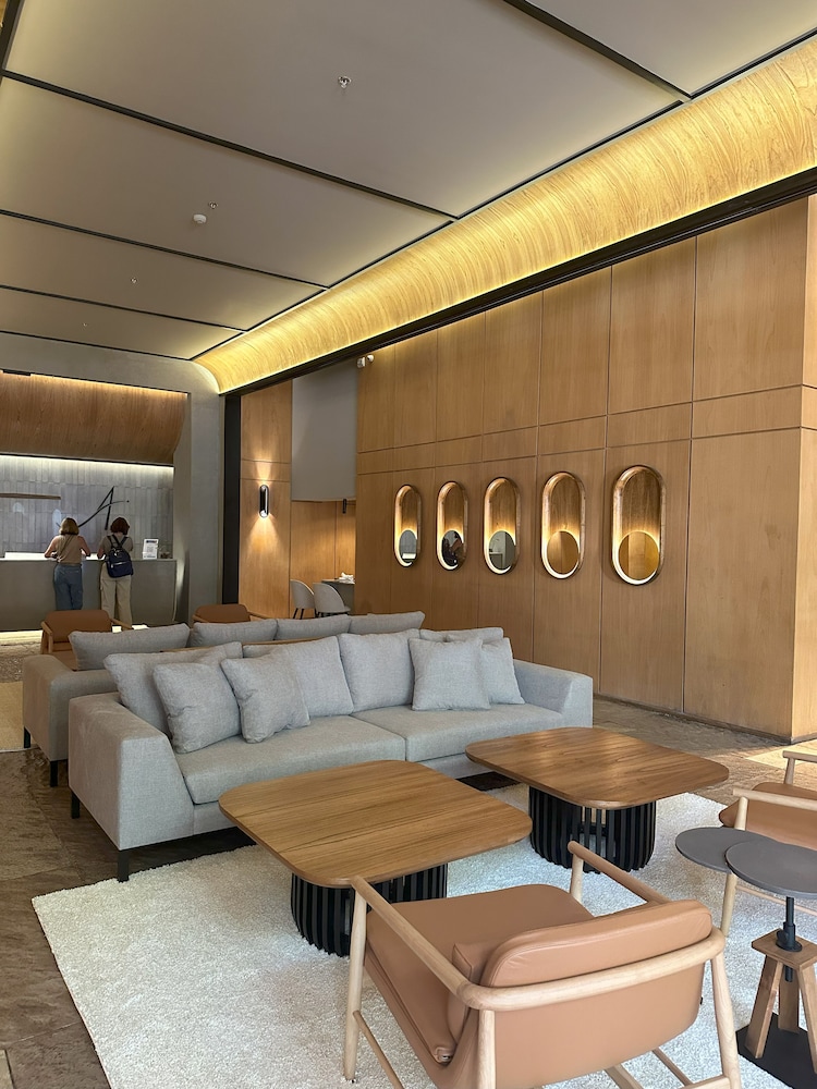 Alejandro I Hotel 46/68