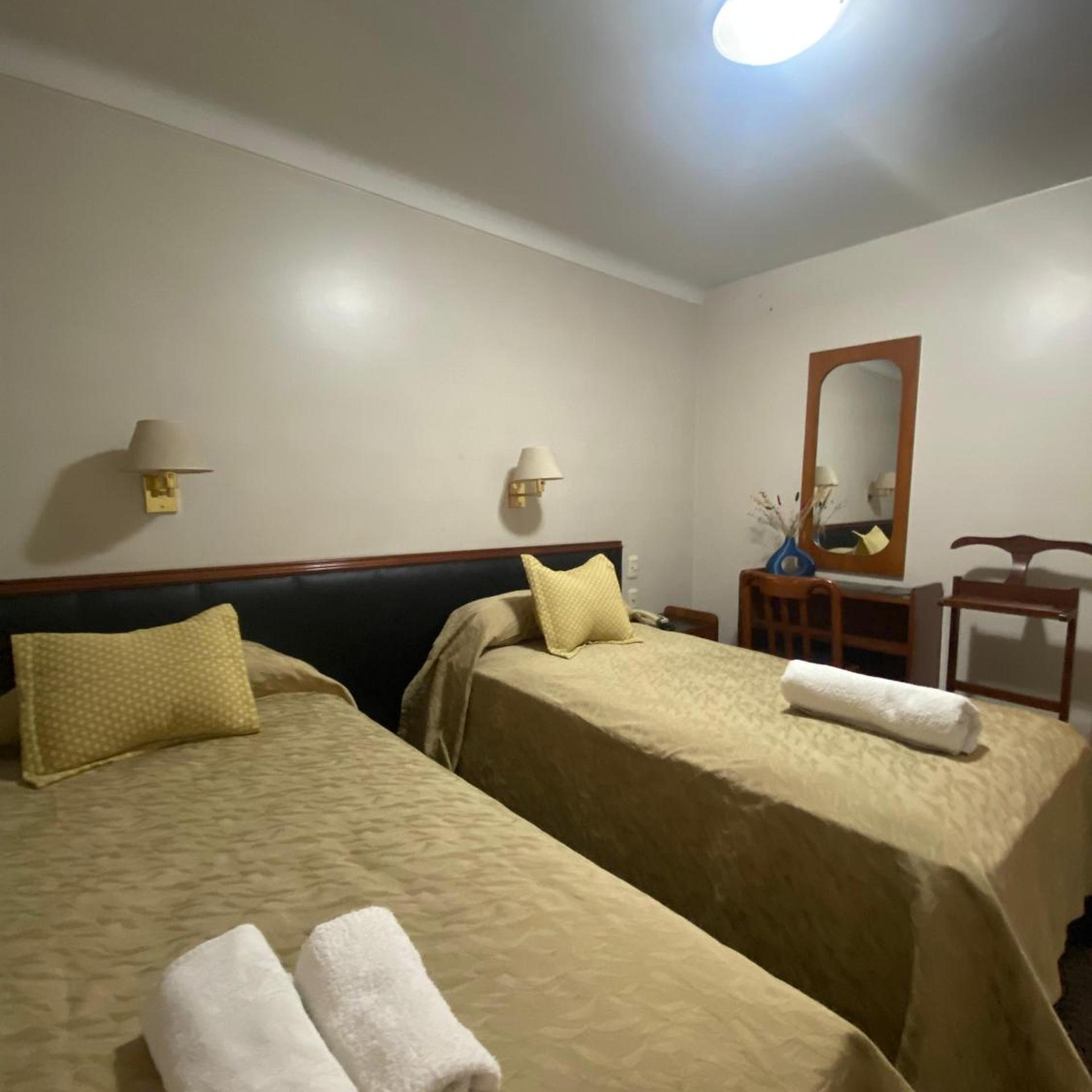 Hotel Presidente 10/33