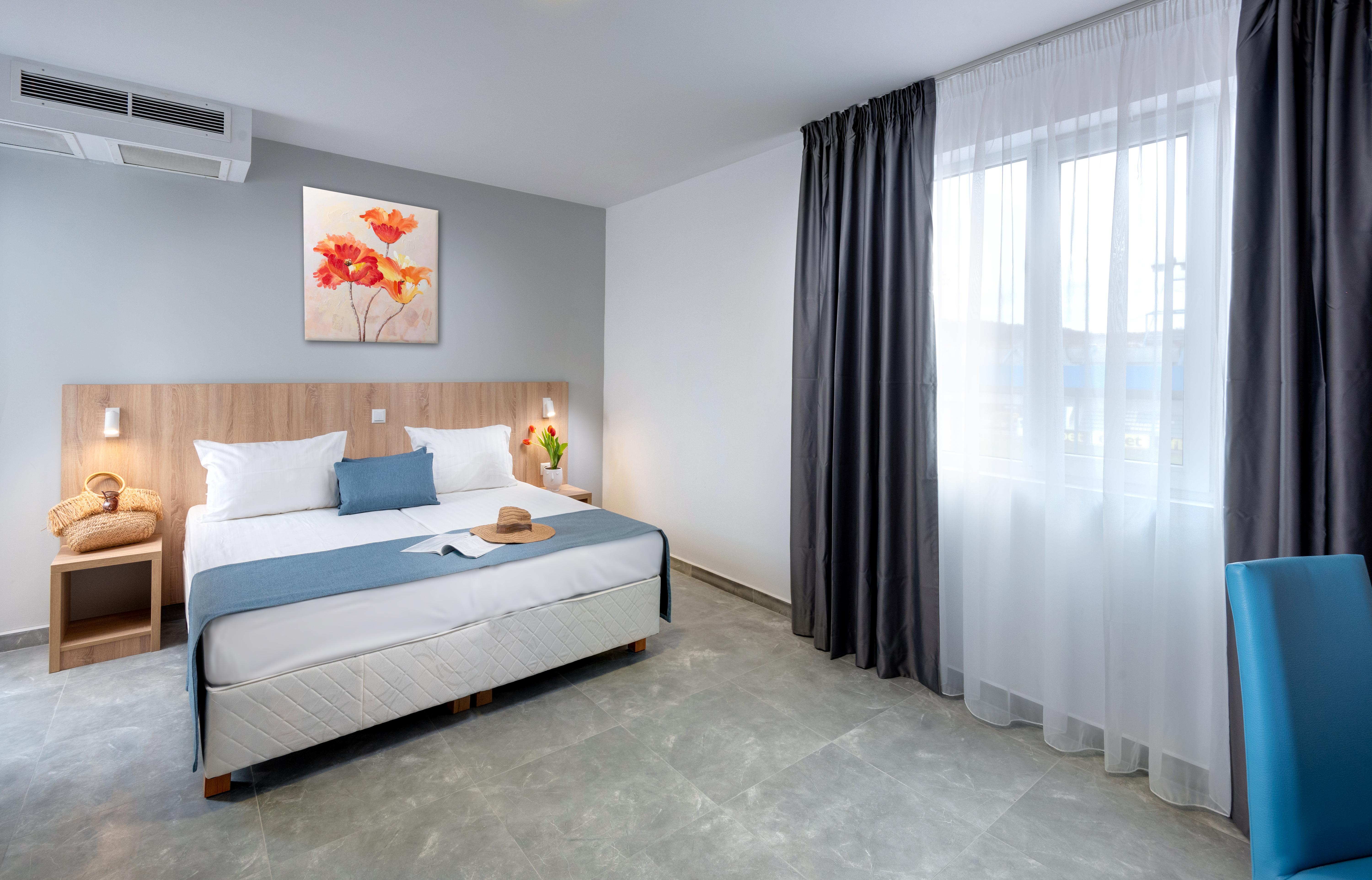 1 Bedroom, Apartment, Balcony or Terrace