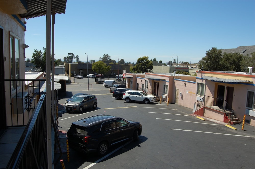 Parklane Motel 9/15