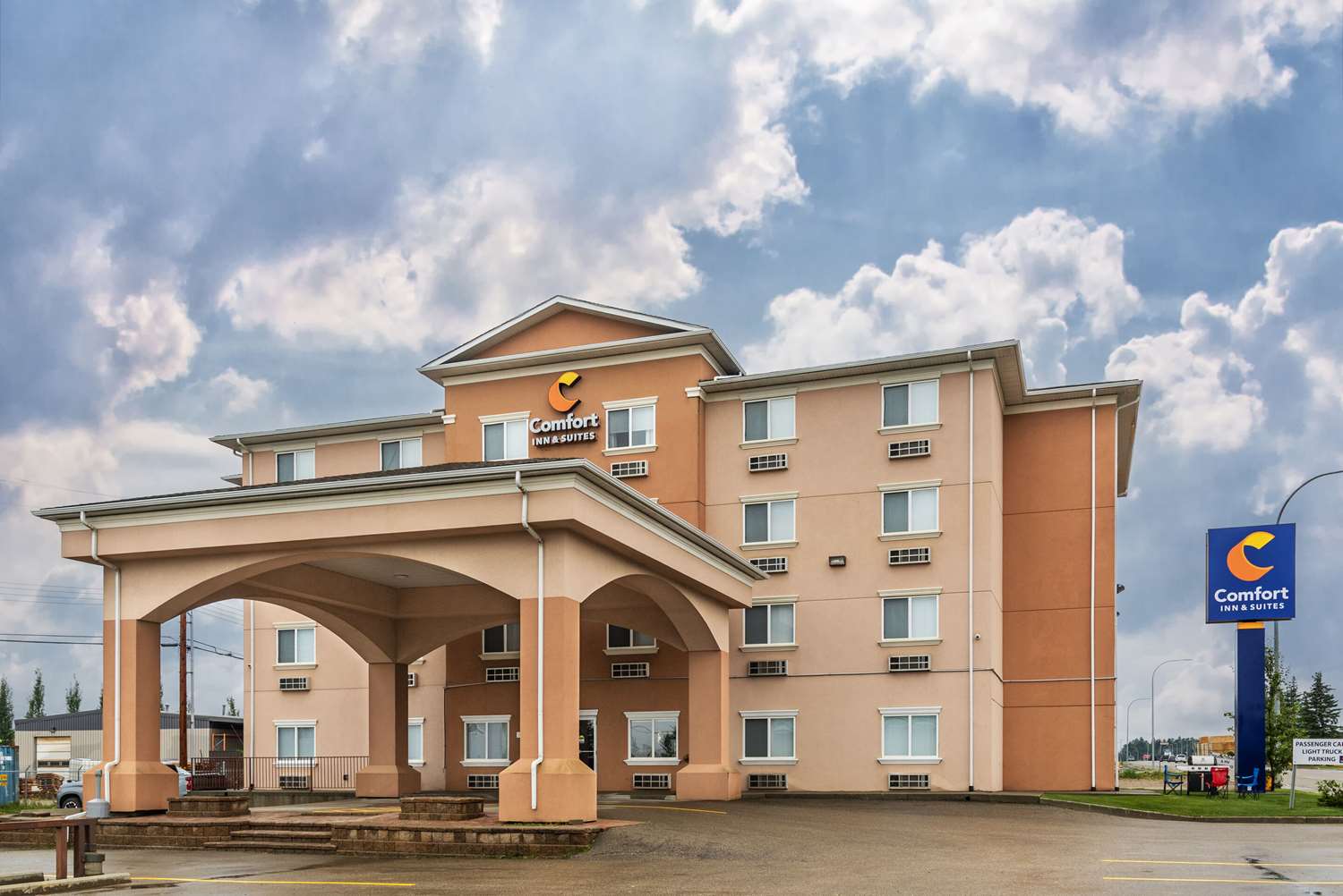 Comfort Inn And Suites Edson Yellowhead Highway 2/20
