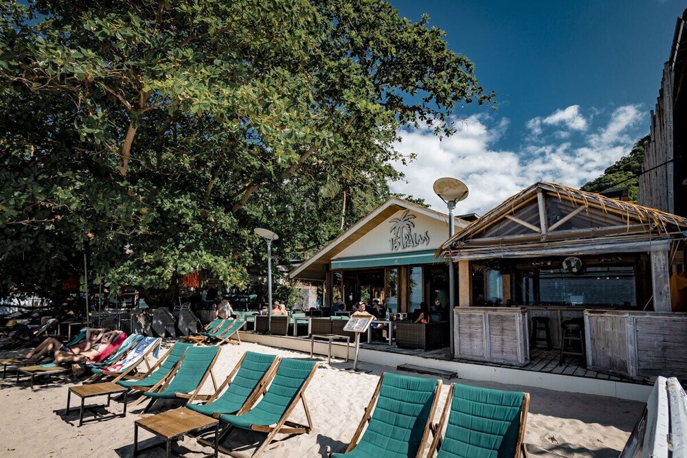 15 Palms Beach Resort 55/56