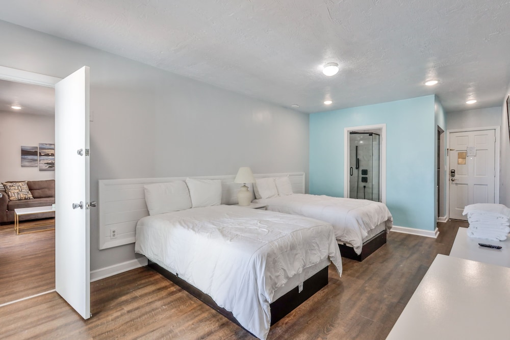 Coastal Waters Inn 39/74