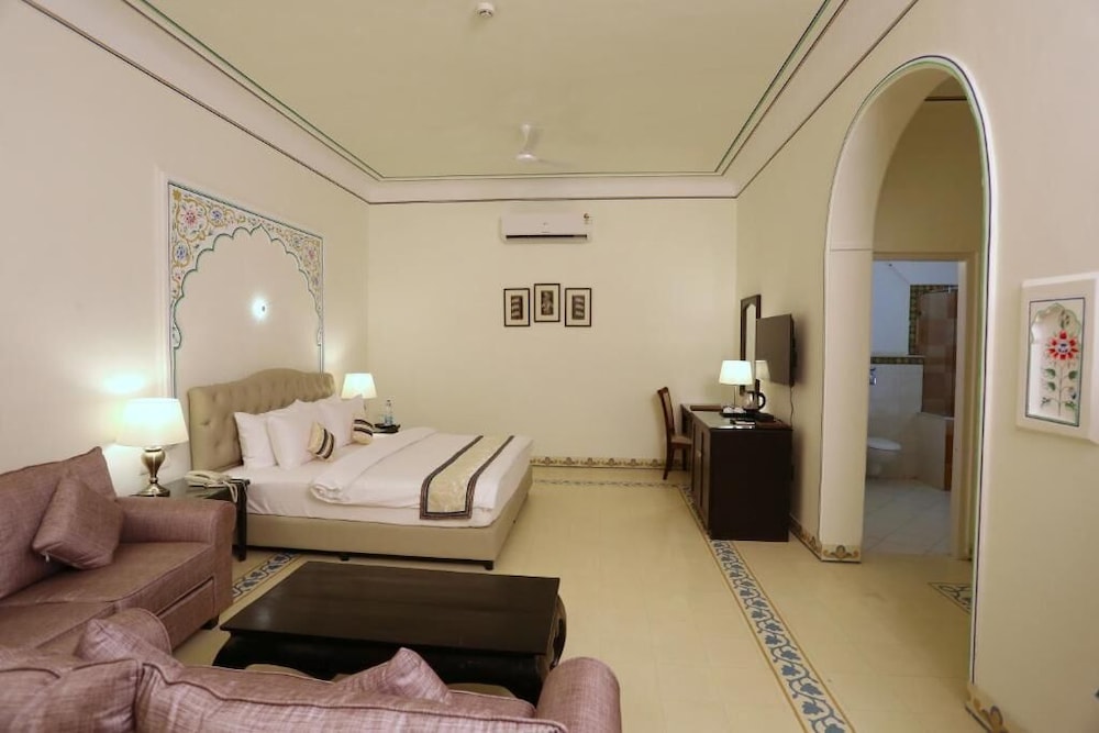Ramgarh Heritage A Luxury Boutique Resort 19/50