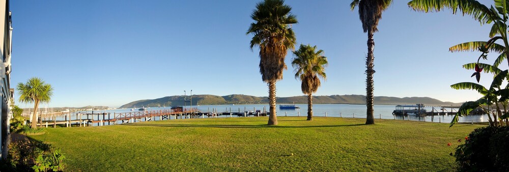 Laguna Grove 36/50