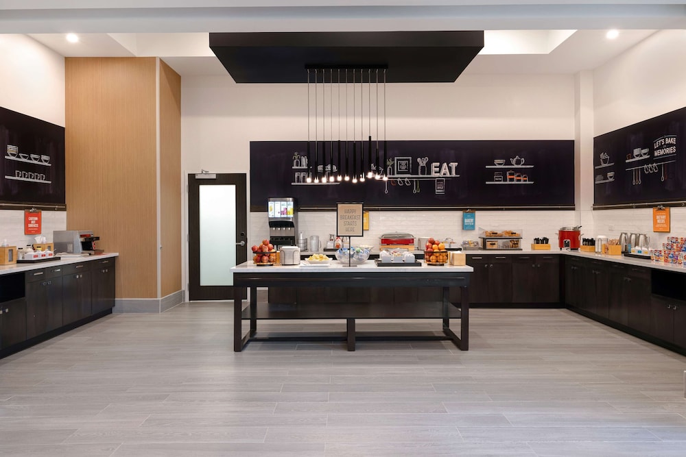 Hampton Inn & Suites by Hilton Burlington Toronto 38/51
