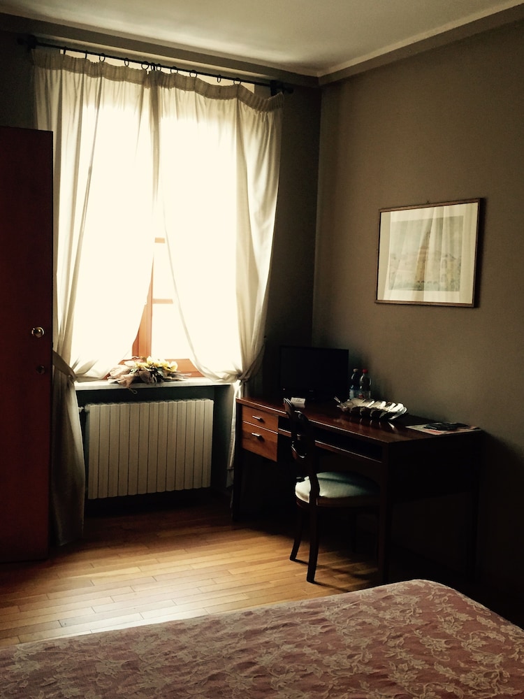 Albergo San Lorenzo 42/66