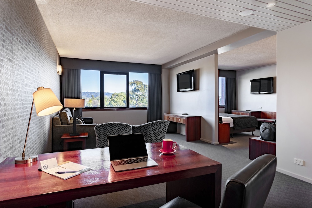 Arkaba Hotel Adelaide 34/64