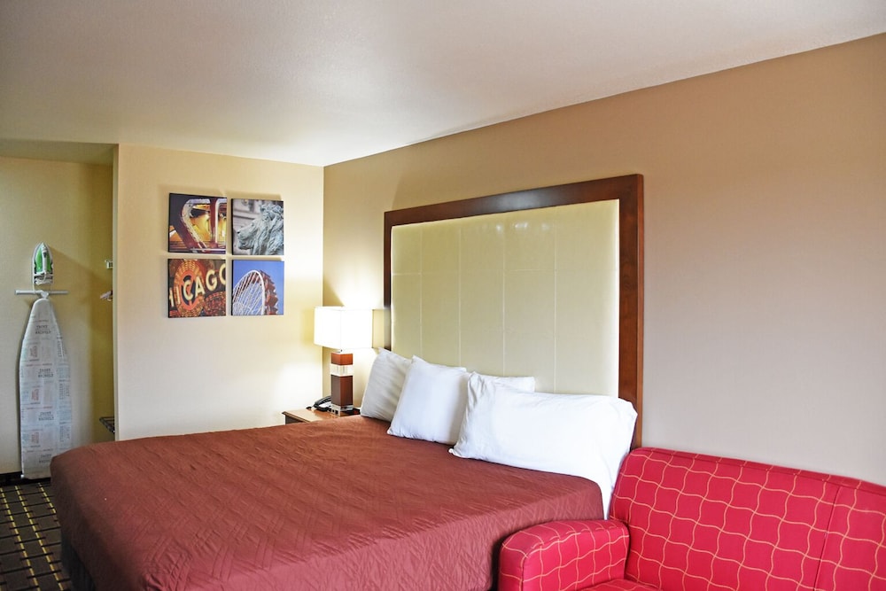 Senior, King Bed, Sofa, Accessible