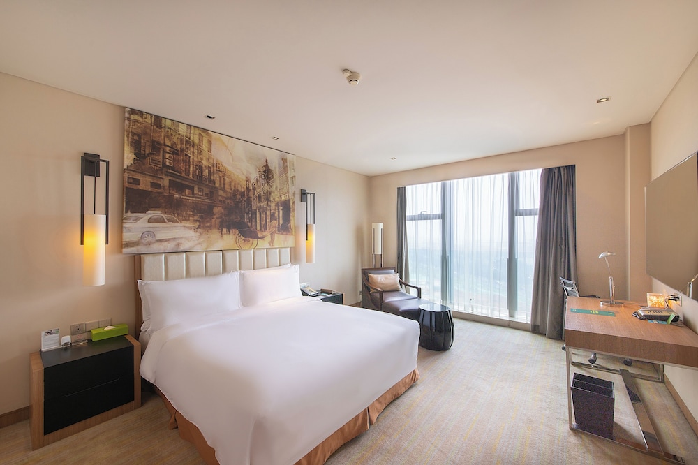 غرفة أساسية بسرير كينج، HOLIDAY INN GUANGZHOU SCIENCE CITY 3/4