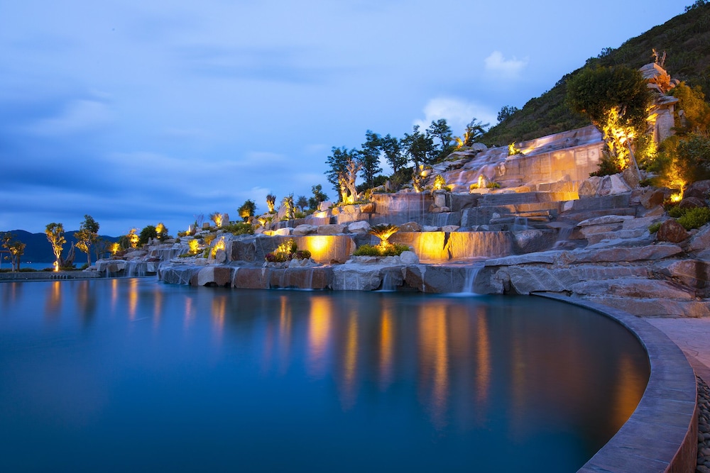 Mercure Nha Trang Beach 41/46