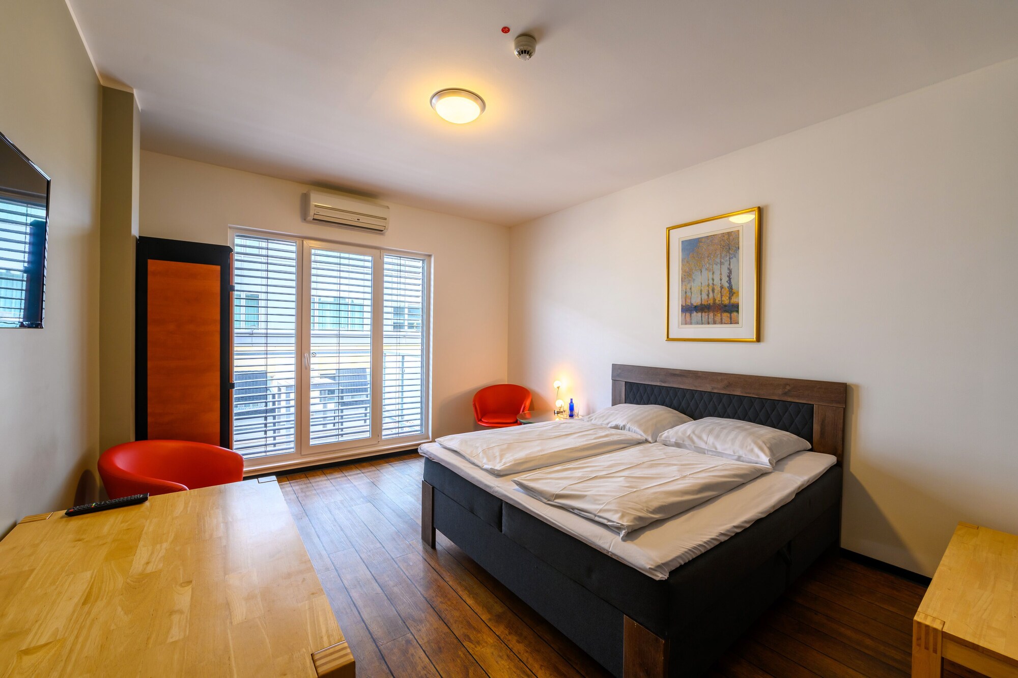 COMFORT, DOUBLE BED, BALCONY