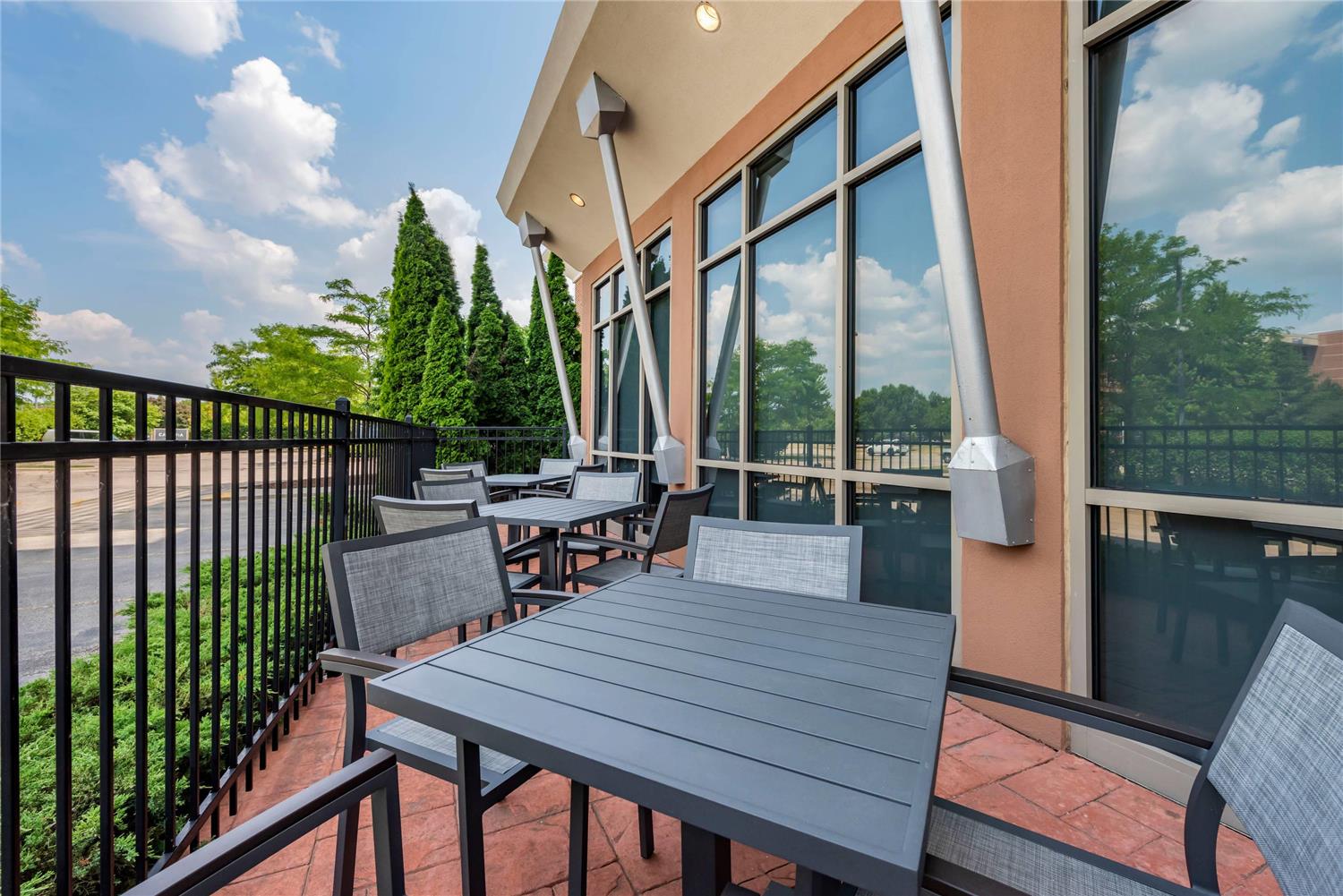 Cambria Hotel Madison East 14/41