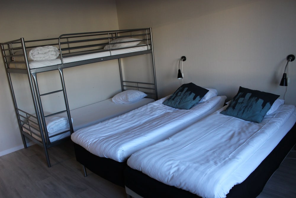Euroway Hotel 15/50