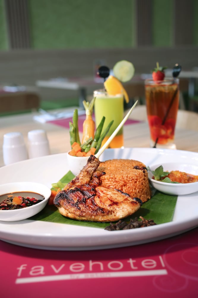 fave plus hotel Palembang photo2