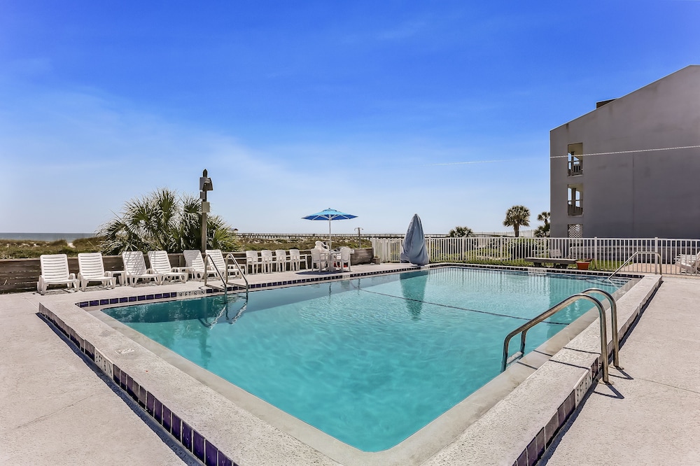Beachside Motel 7/72