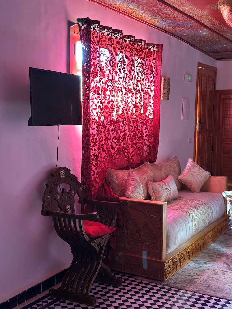 Riad Damia 40/49
