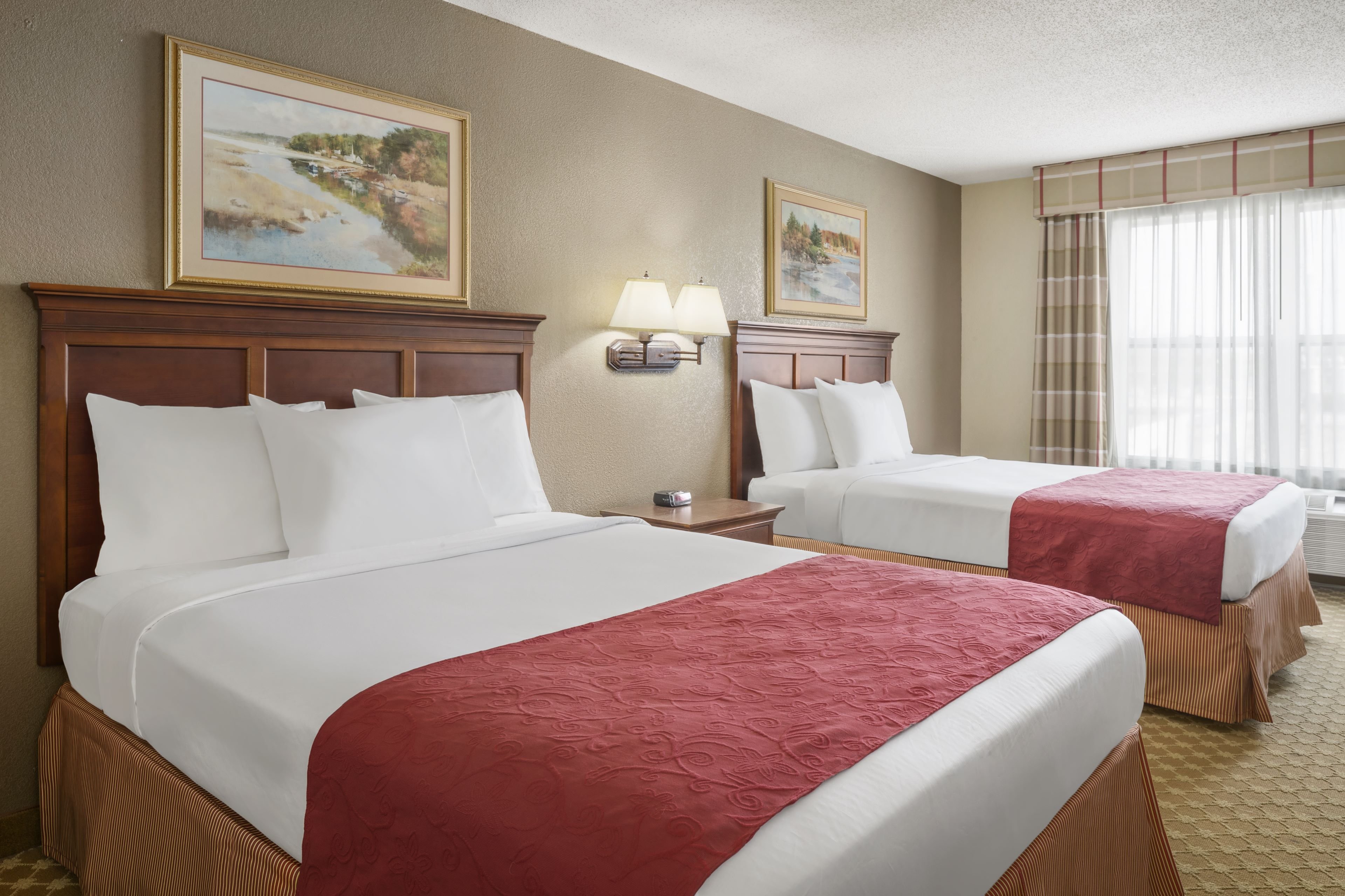 Holiday Inn Express and Suites Elyria 2/17