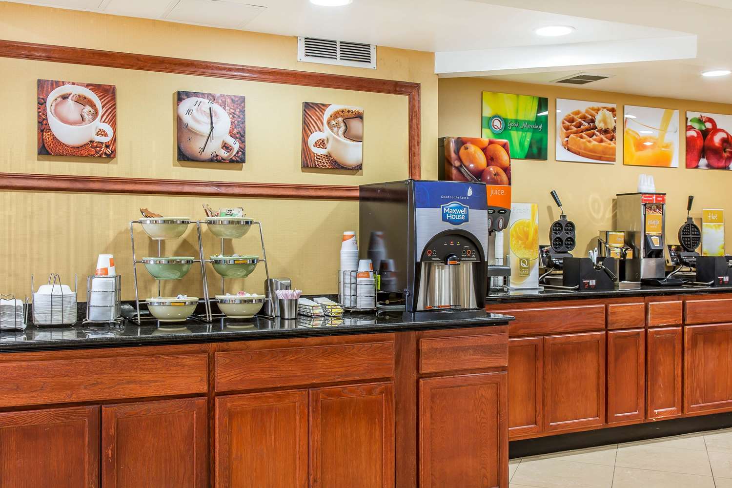Quality Inn and Suites Middletown Newport 8/40