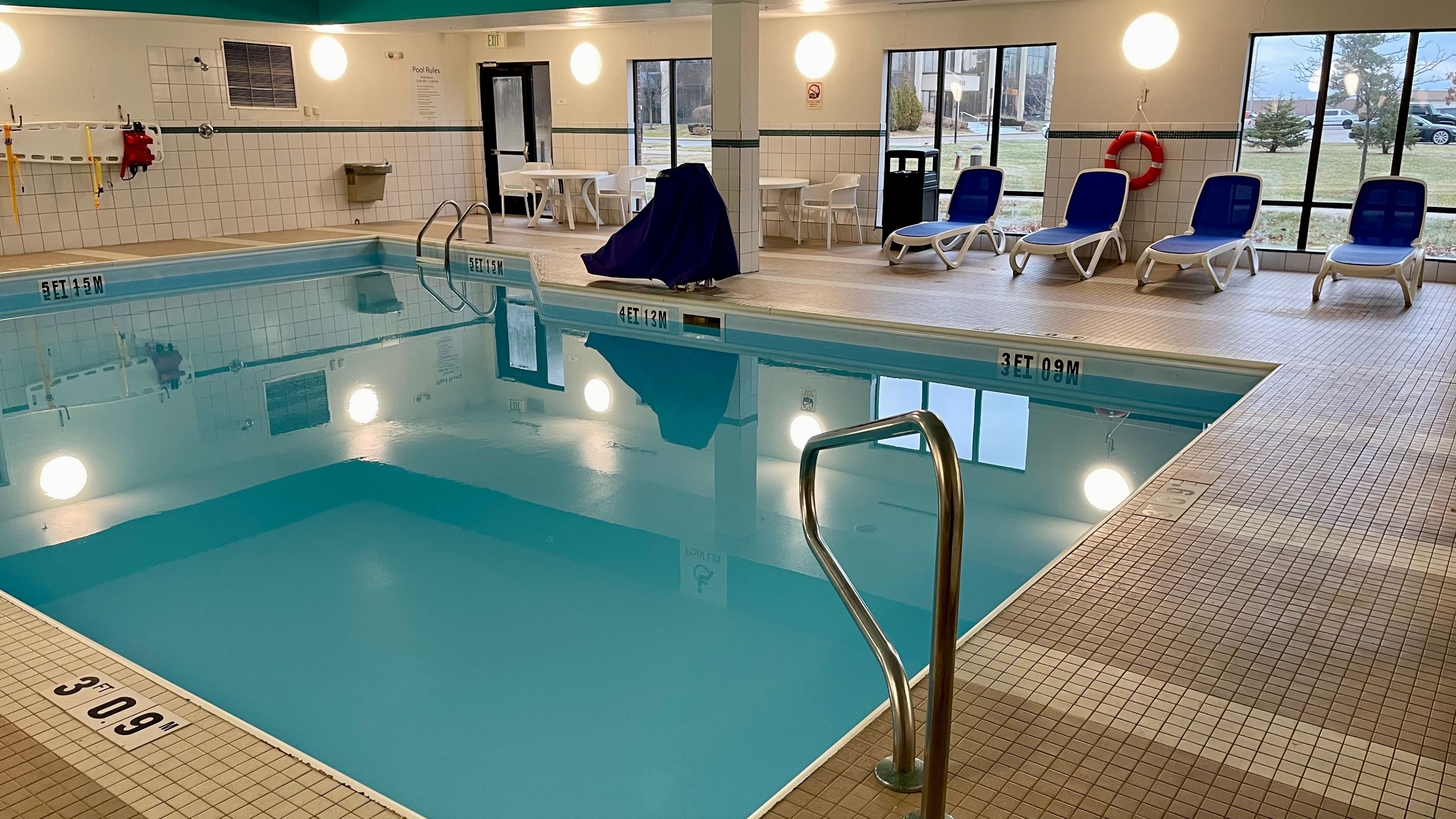 Holiday Inn Express Hotel And Suites Detroit North Troy 31/63